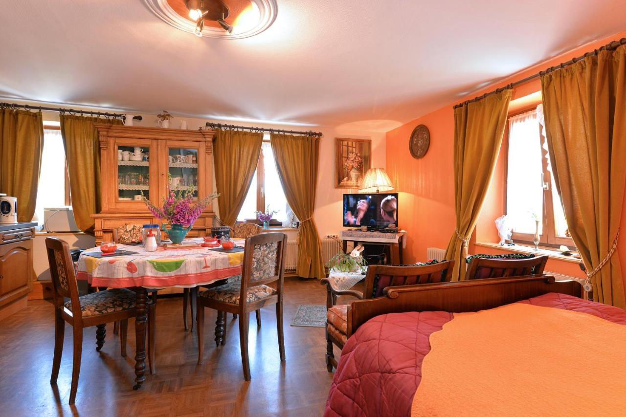 Gites Ou Chambres D'Hotes A La Ferme オルベ エクステリア 写真